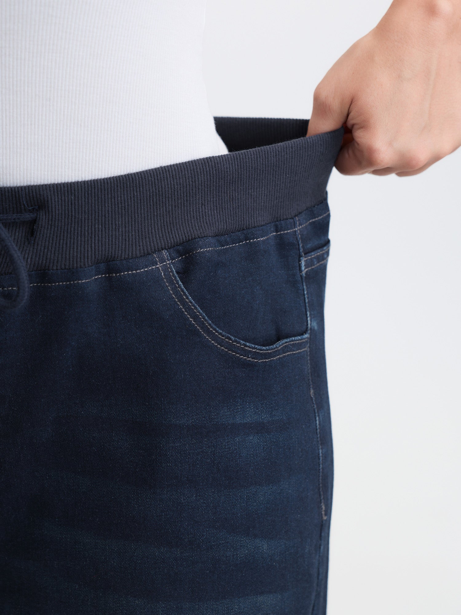 c6a70a96-0050-41d2-b47b-64abe0d1a018