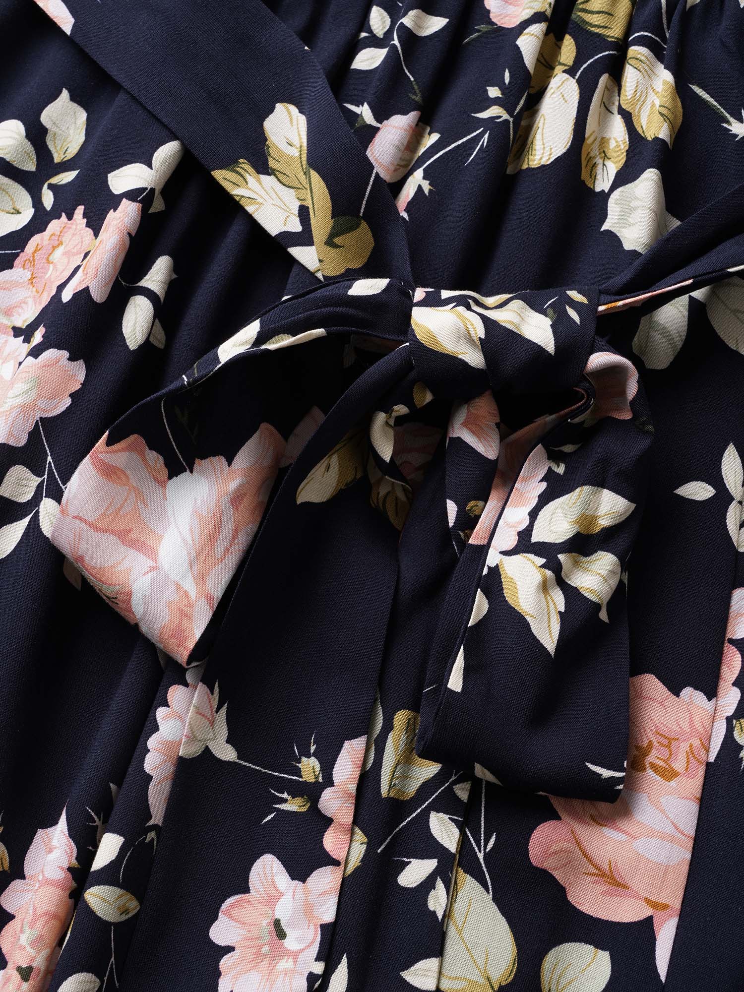 [PLUS] Calla Floral Dress - stretch elastic