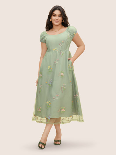Plus Size and Curvy Mesh Dresses for Women Sizes 10-30 | BloomChic  Tagged  "Floral"