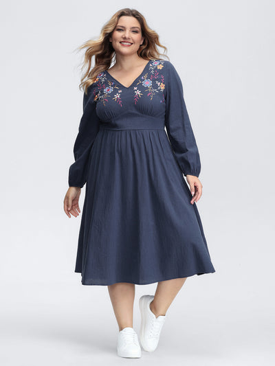 Wedding Guest Plus Size Dresses | BloomChic