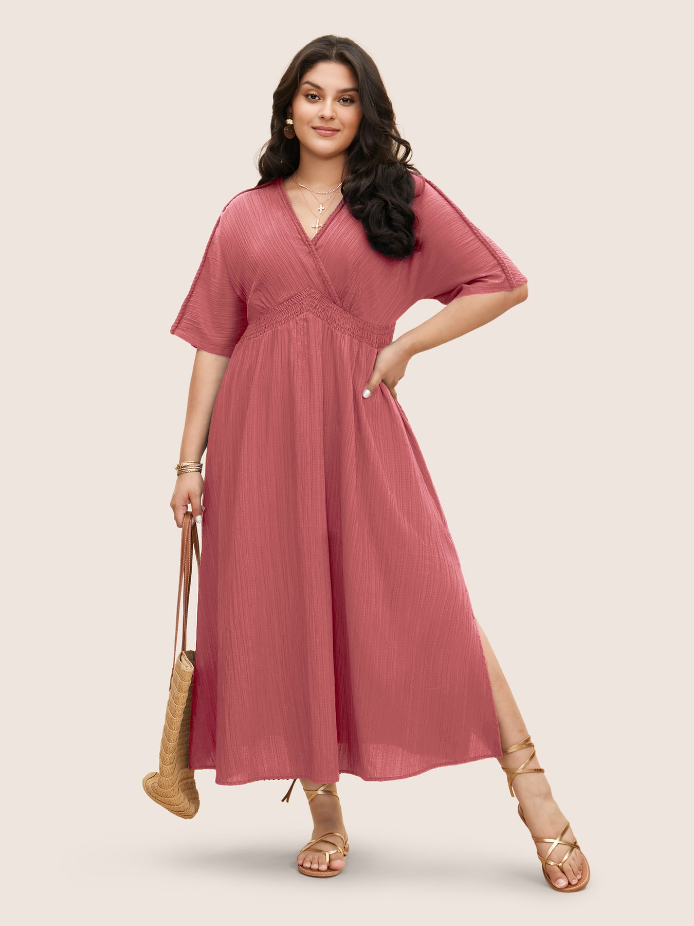 V Neck Shirred Contrast Webbing Split Side Dress – BloomChic
