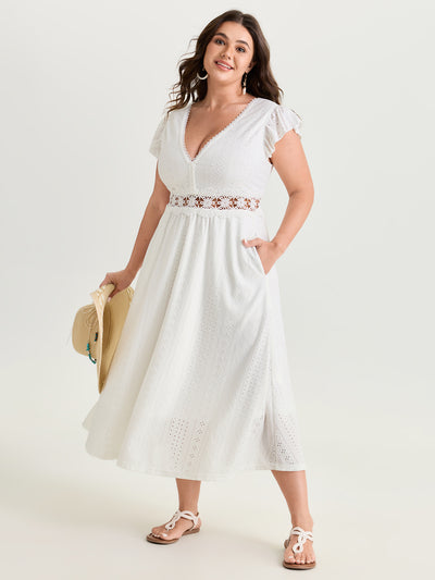 Plus Size and Curvy Wrap Dresses for Women Sizes 10-30 | BloomChic Page 3 Plus Size and Curvy Wrap Dresses for Women Sizes 10-30 | BloomChic Page 3