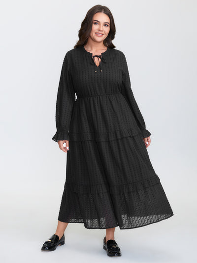 Plus Size and Curvy Maxi Dresses for Women Sizes 10-30 | BloomChic  Tagged  "Black"