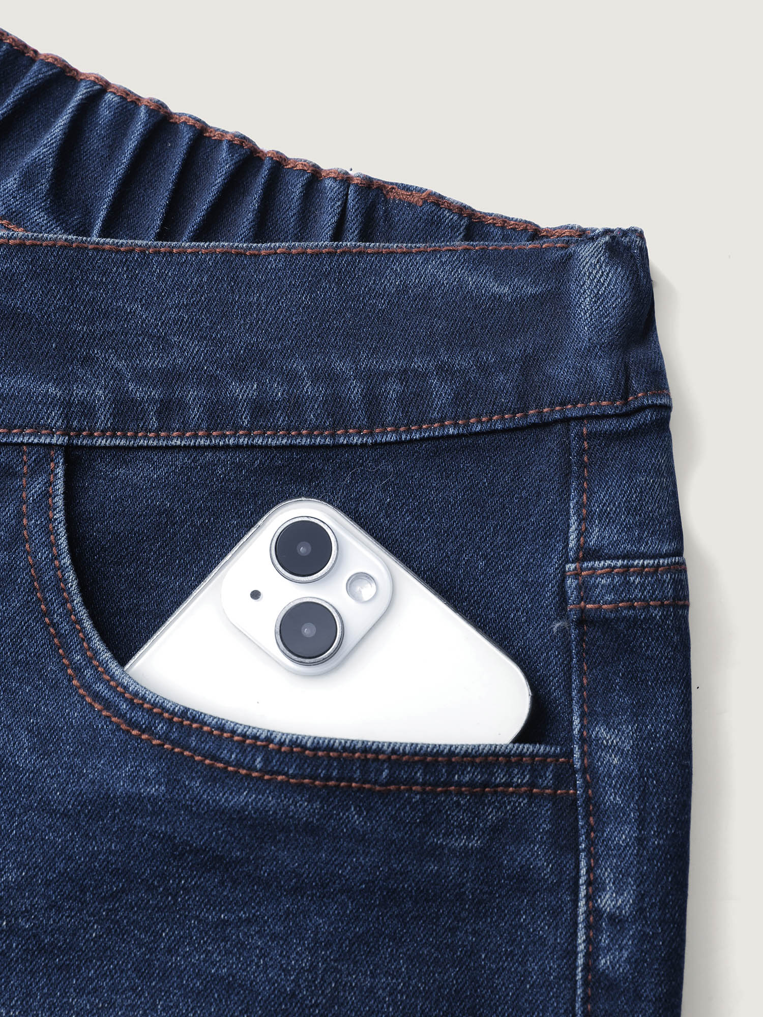 ef406dd4-38e8-4c1e-9b22-6dd8a556ab3a