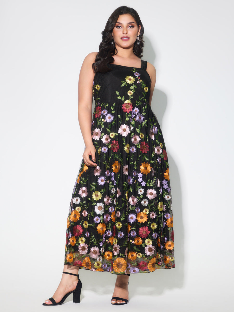 BloomChic Women's Plus Size Pretty Florals Embroidered Mesh Maxi Dress Black Party Maxi Embroidered Square Neck 18-20/2X