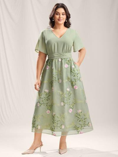 Plus Size and Curvy Green Dresses for Women Sizes 10-30 | BloomChic Plus Size and Curvy Green Dresses for Women Sizes 10-30 | BloomChic