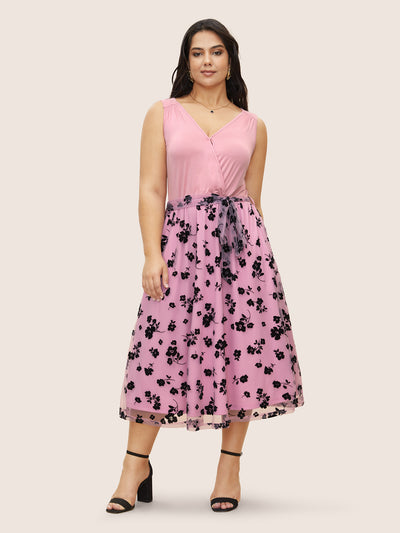 Plus Size and Curvy Mesh Dresses for Women Sizes 10-30 | BloomChic  Tagged  "Floral"