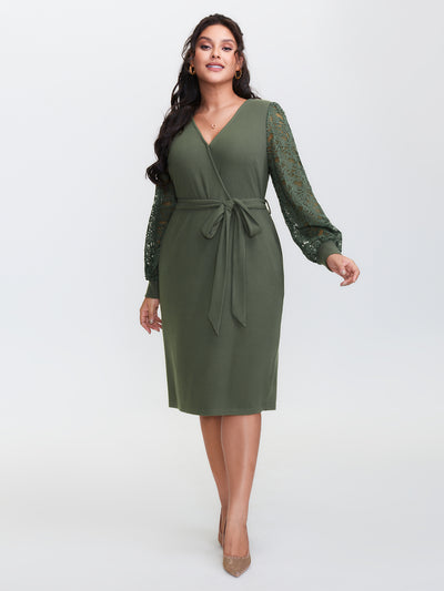 green emerald velvet dress Plus Size Dark Green Embroidered A Line V Neck Maxi Dress with Half Sleeves main image 1