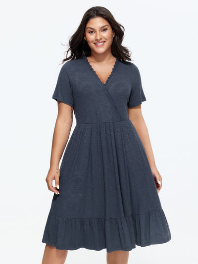 Plus Size and Curvy Wrap Dresses for Women Sizes 10-30 | BloomChic