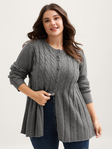 Cable Knit Round Neck Button Knit Cardigan