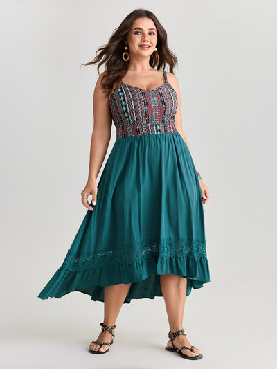 Plus Size and Curvy Green Dresses for Women Sizes 10-30 | BloomChic Plus Size and Curvy Green Dresses for Women Sizes 10-30 | BloomChic