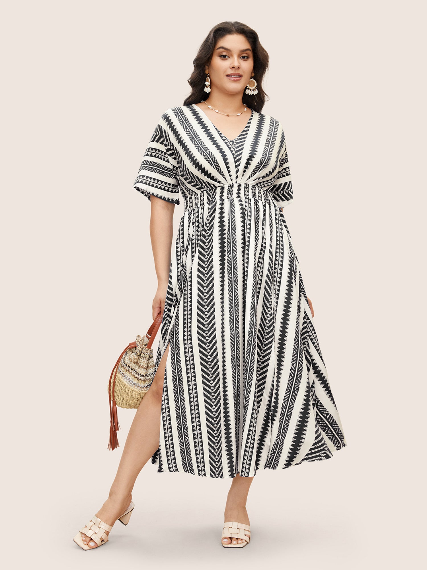 Plus Size and Curvy Maxi Dresses for Women Sizes 10 30 BloomChic