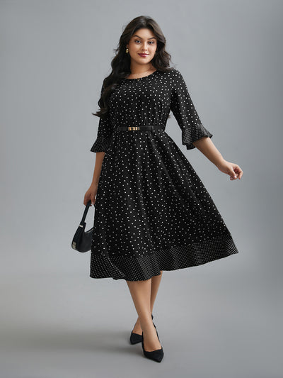 Plus Size and Curvy Office Dresses for Women Sizes 10-30 | BloomChic Plus Size and Curvy Office Dresses for Women Sizes 10-30 | BloomChic