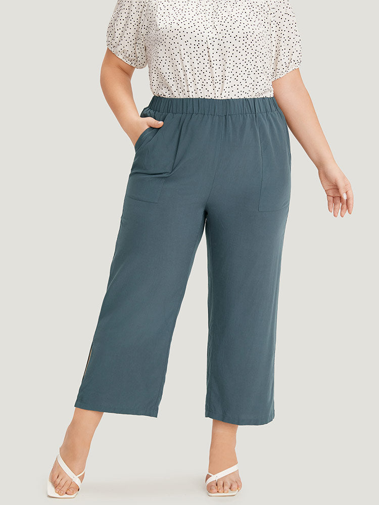 Supersoft Essentials Solid Patched Pocket Split Side Pants