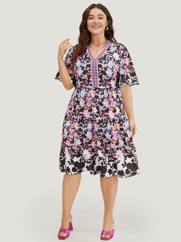 Floral Print Pocket Ruffle Tiered Bell Sleeve Dress – BloomChic