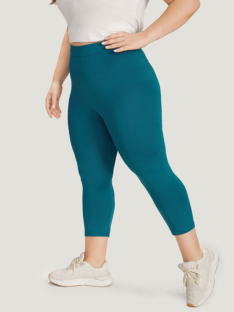 Plain Skinny High Rise Cropped Leggings