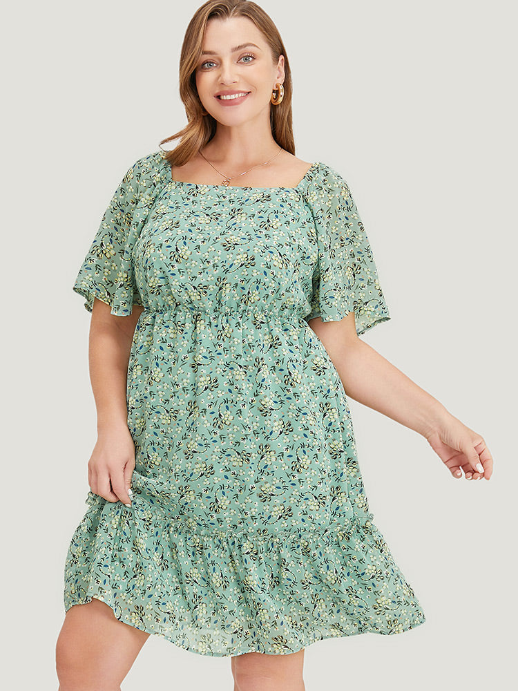 Ditsy Floral Square Neck Frill Trim Pocket Ruffle Hem Dress – BloomChic