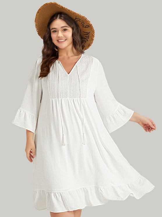 Solid Pocket Ties Tassels Bell Sleeve Dress
