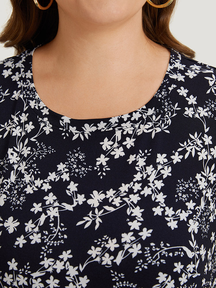 Ditsy Floral Pocket Crew Neck Tank Dress