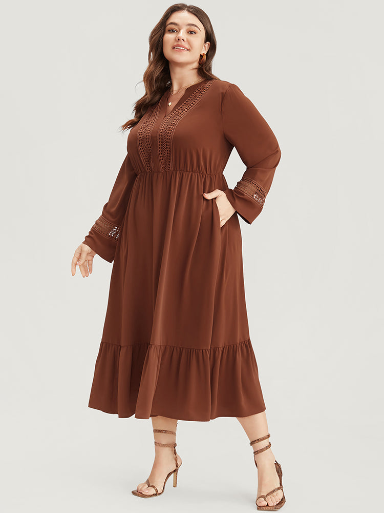 Solid V Neck Pocket Contrast Lace Ruffle Hem Dress