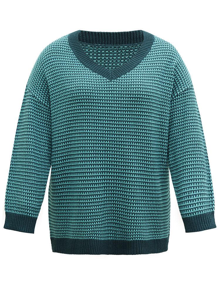 Solid Plisse V Neck Split Side Pullover