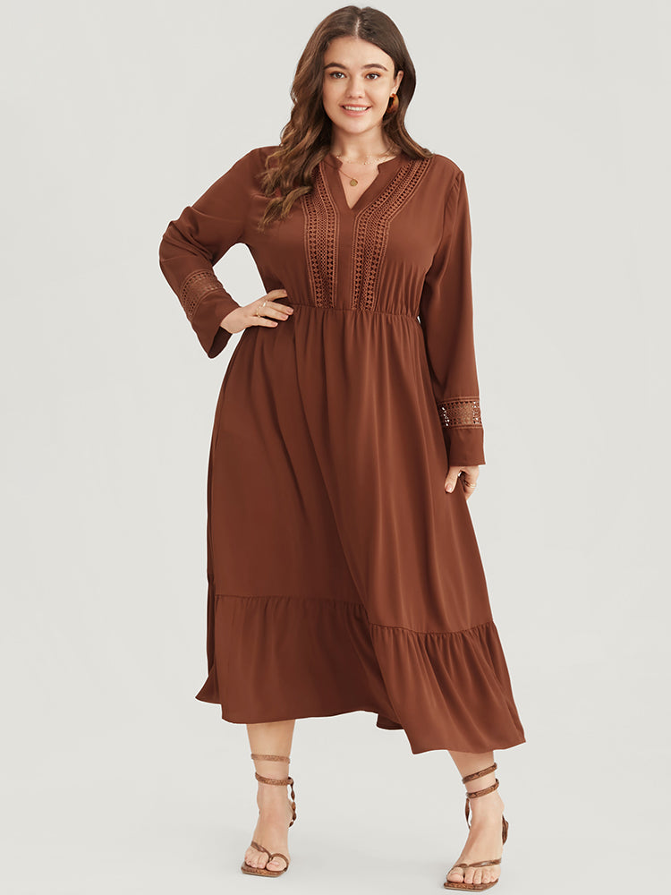 Solid V Neck Pocket Contrast Lace Ruffle Hem Dress