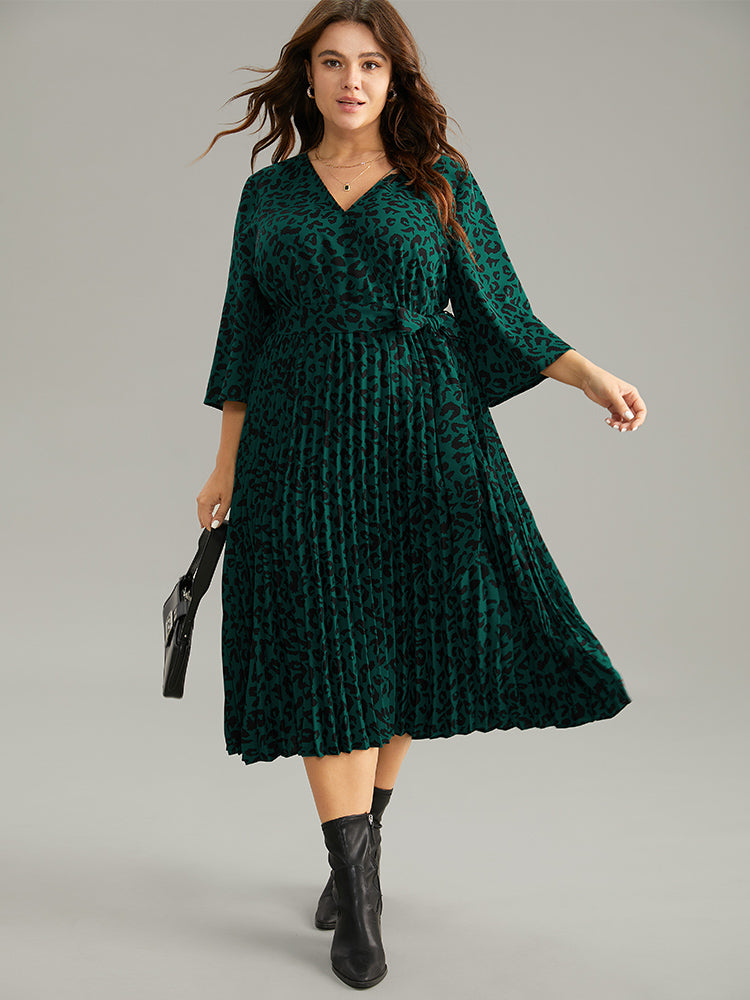 Leopard Wrap Elastic Waist Pleated Belted Dress – BloomChic