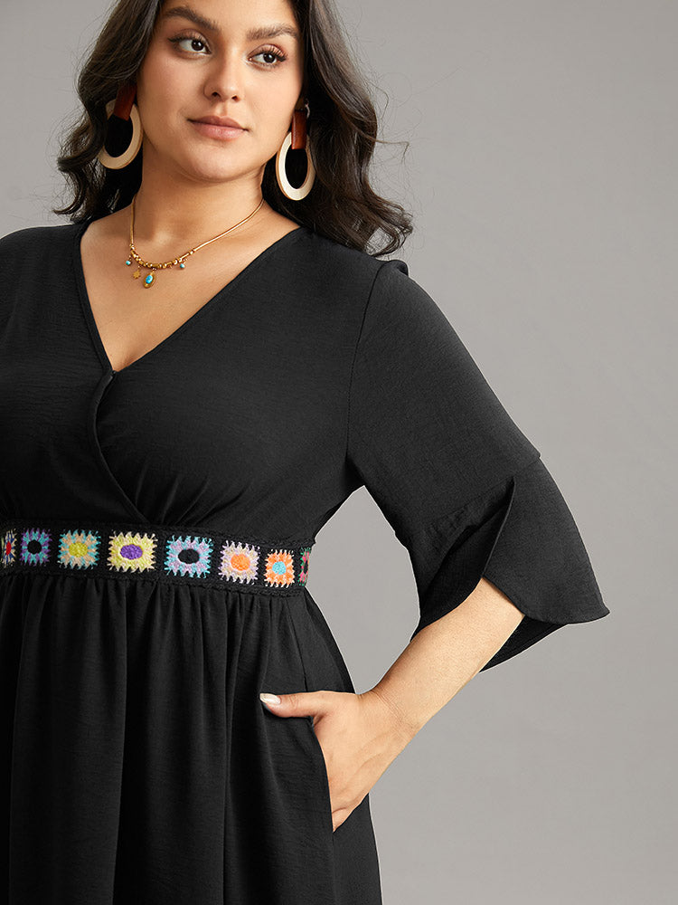 Plain Elastic Waist Embroidered Wrap Dress